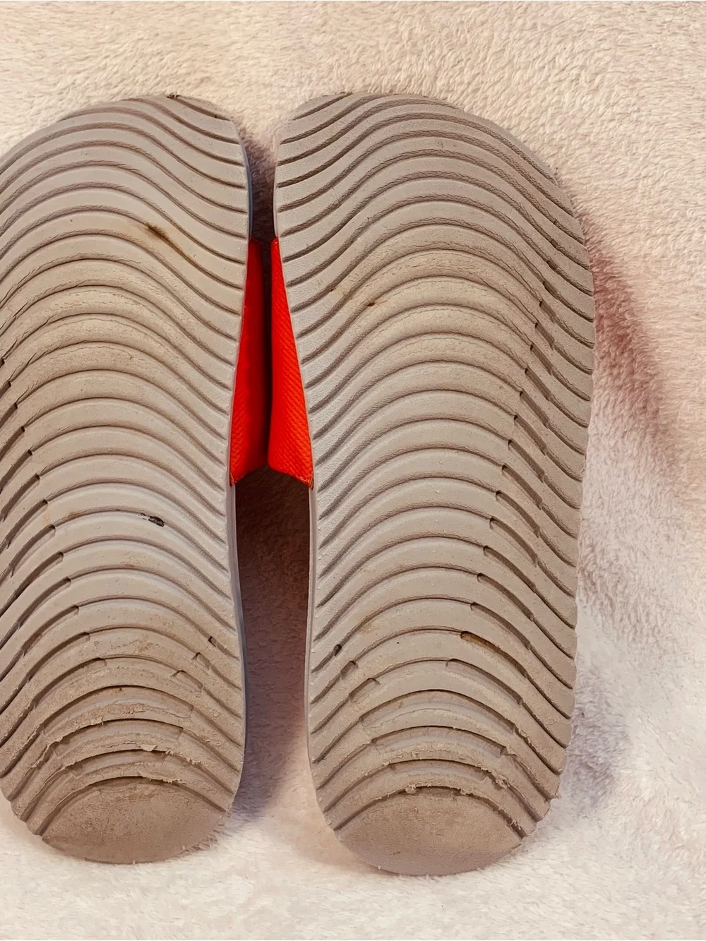 Youth Sz 6 Nike Kawa Red Slides with White Swoosh Strap